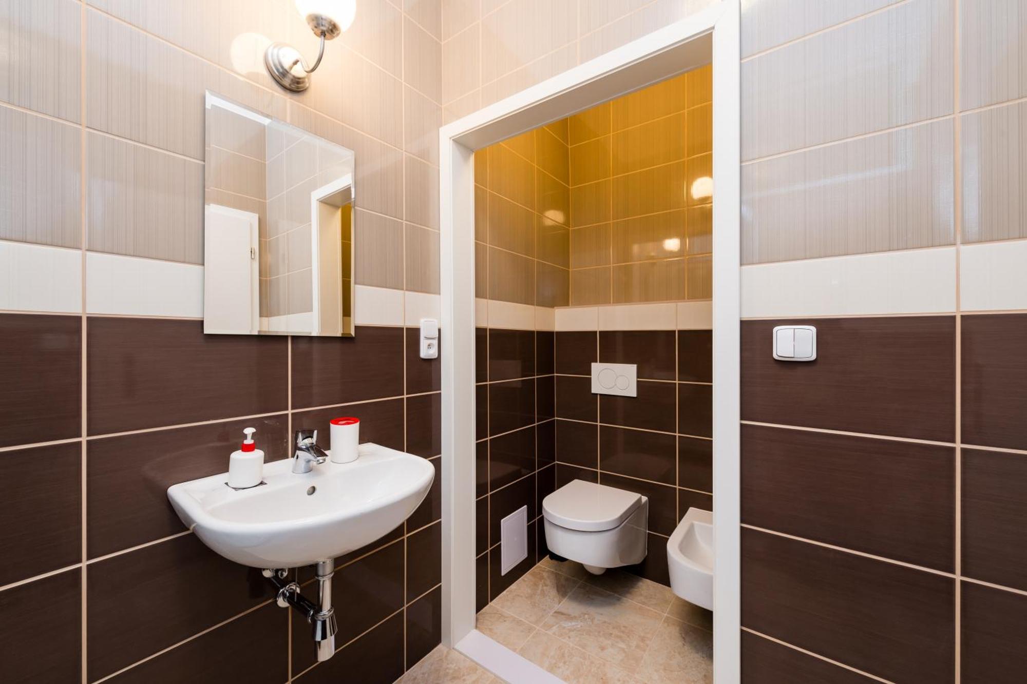 Affordable Navratilova Praga